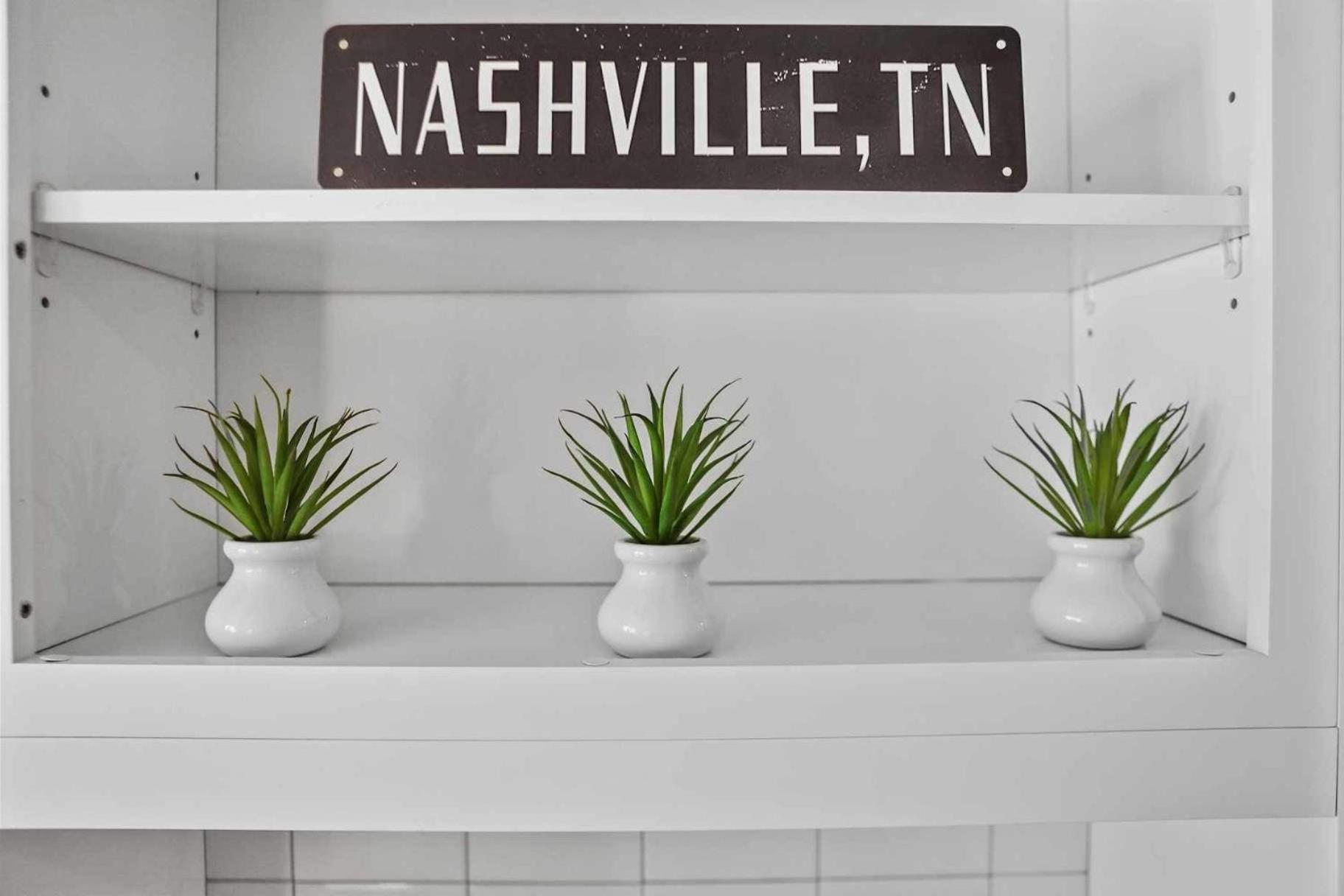 New In Nashville, Pool Gym Rooftop & Laundry 5 Min From Broadway