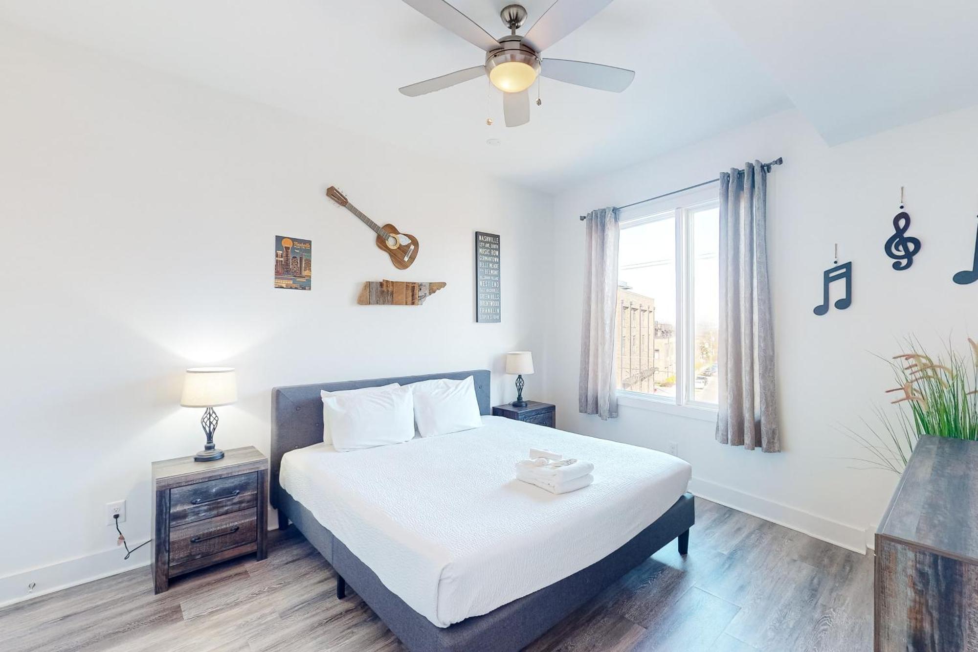 Apartment Awhile In Music City #302