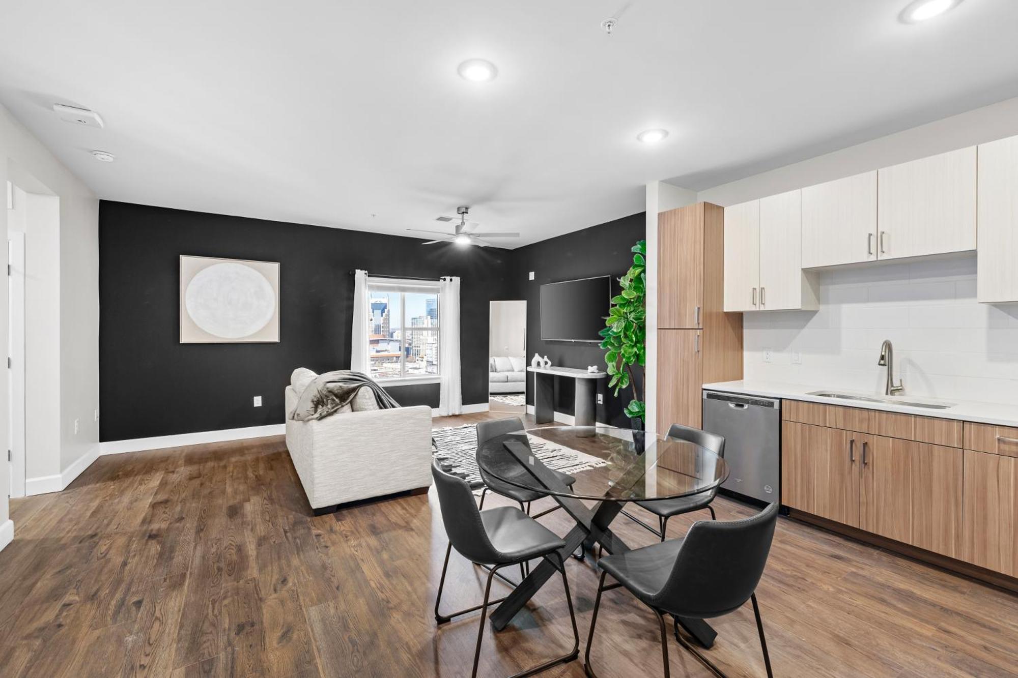 Apartment Midnight Manor Penthouse The Gulch Nashville
