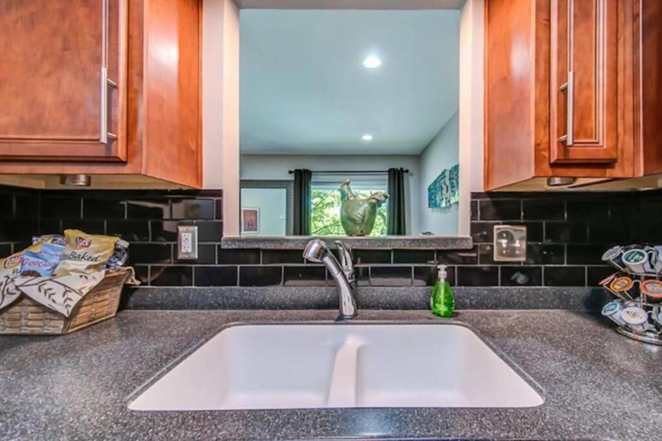 Downtown Covered Parking Unit 1014 *