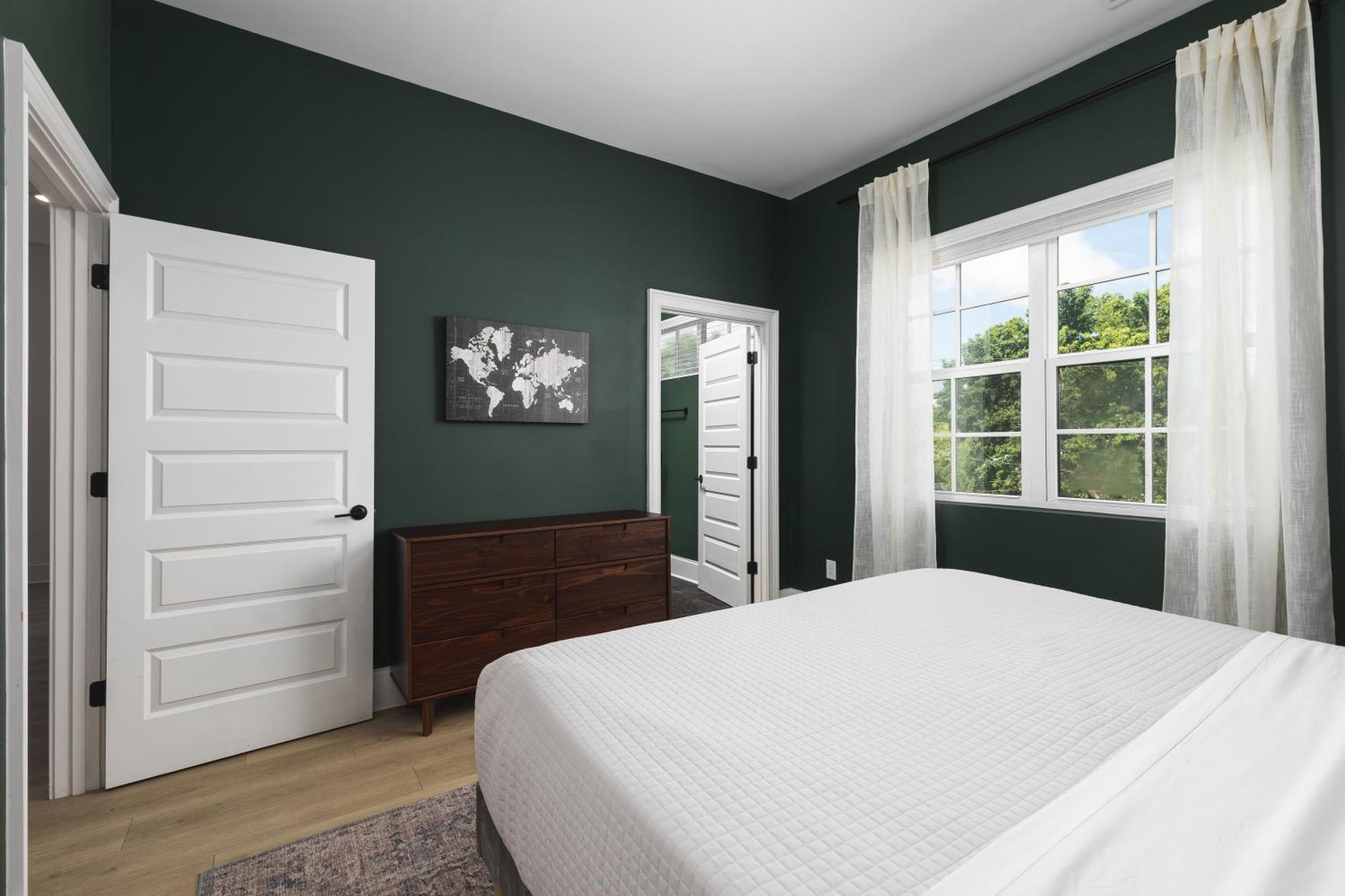 Near Downtown Broadway & Stadium With Free Parking Nashville