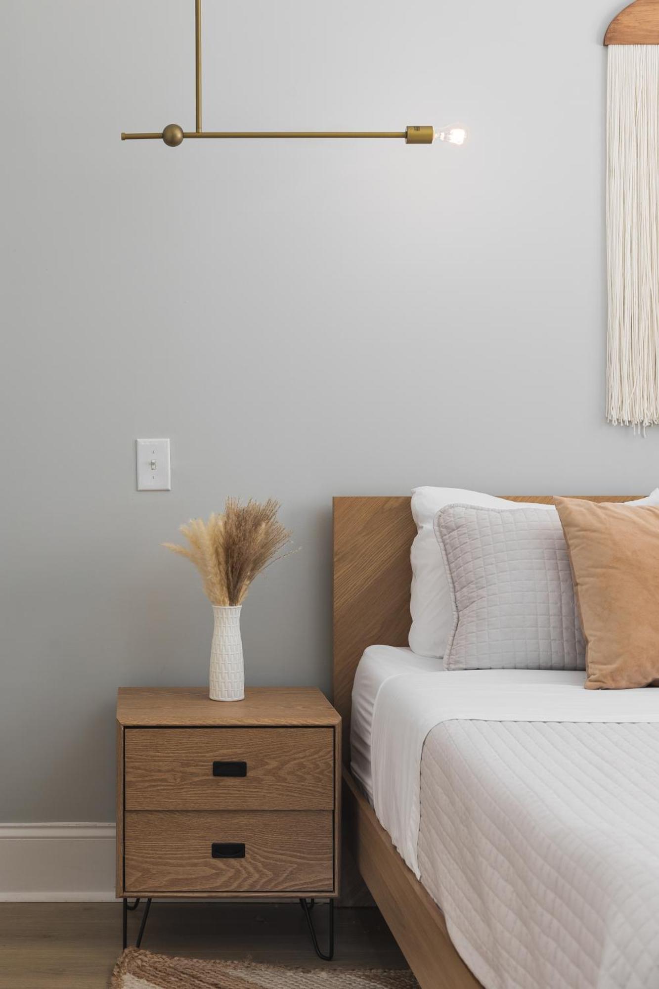 Apartment Luxury Design Condo, Close To Downtown Broadway & Coffee