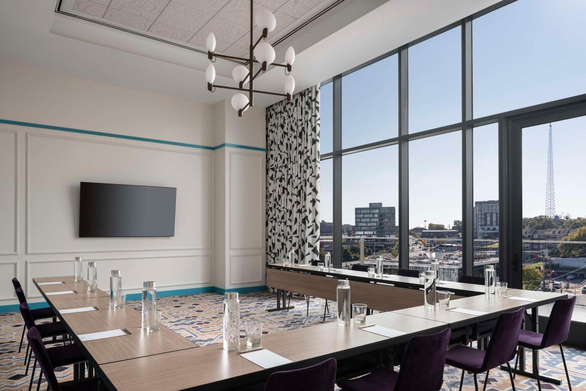 Hyatt Centric Downtown Nashville