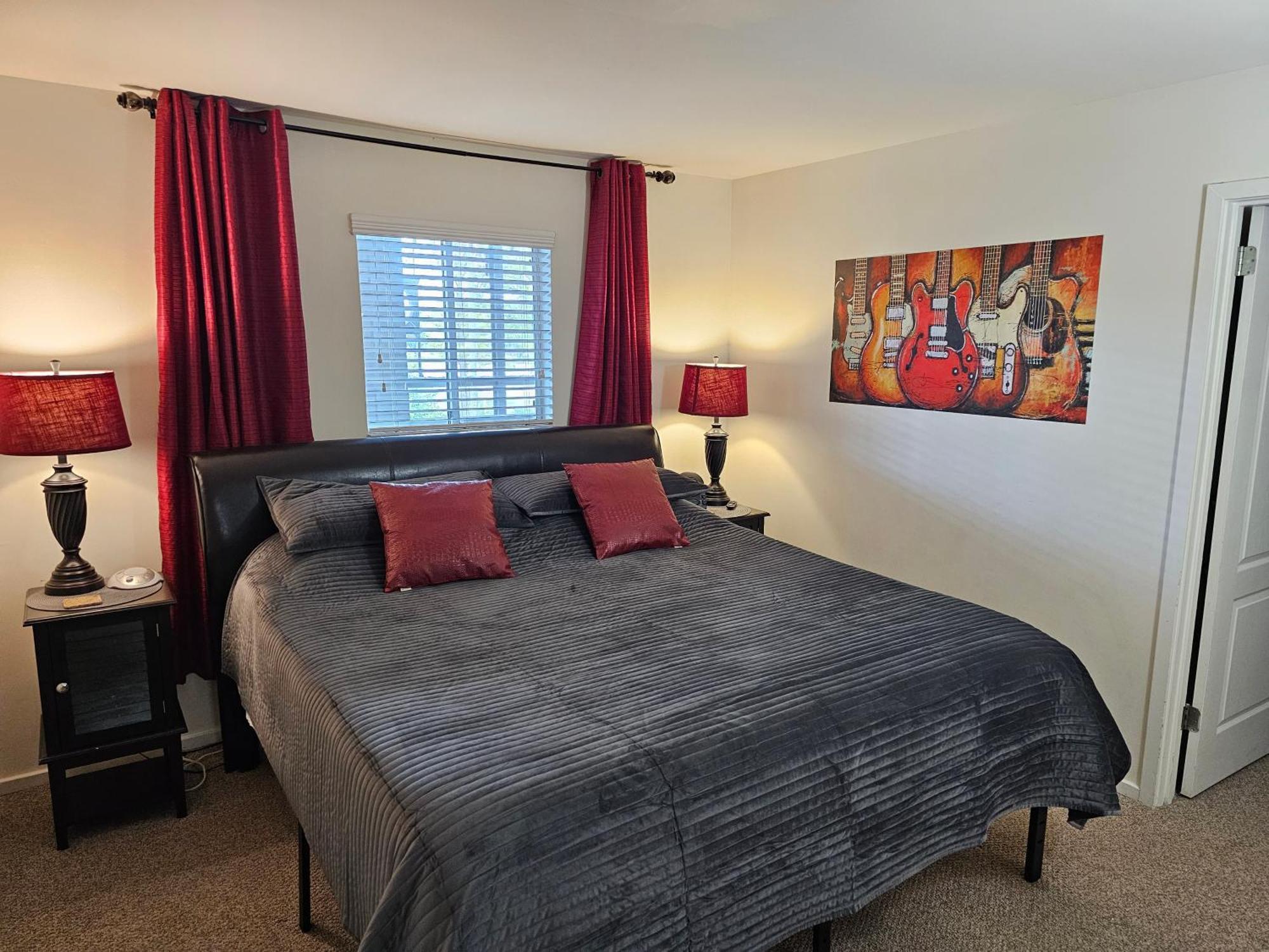 New Listing Gorgeous Downtown On The River Walk To #2 Apartment *