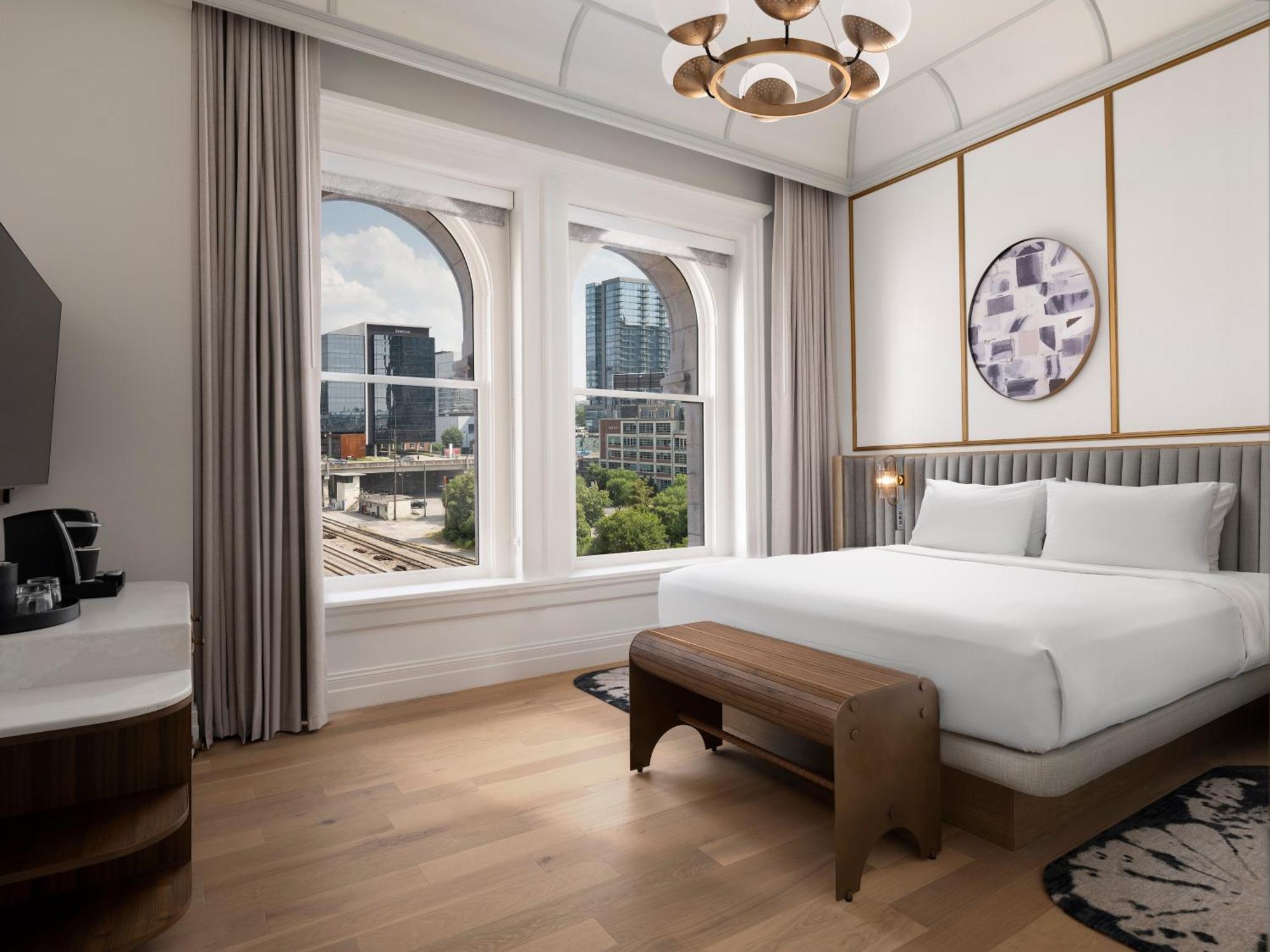 The Union Station Yards, Autograph Collection 4*