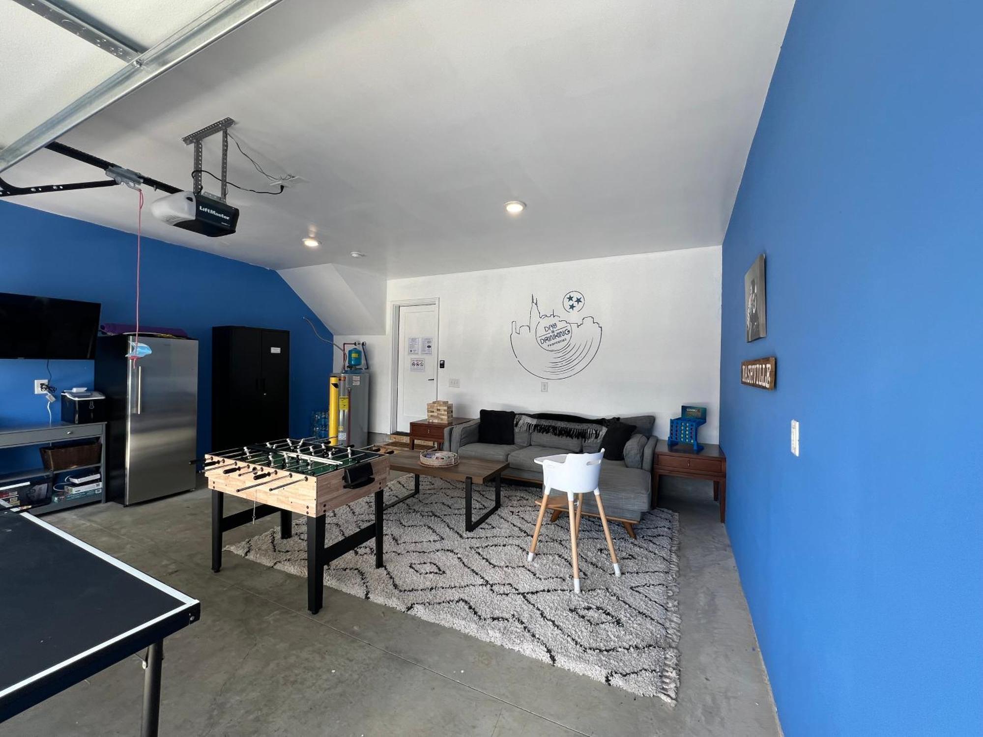 Closetobroadwayairportoprymillsgameroom16 * Nashville