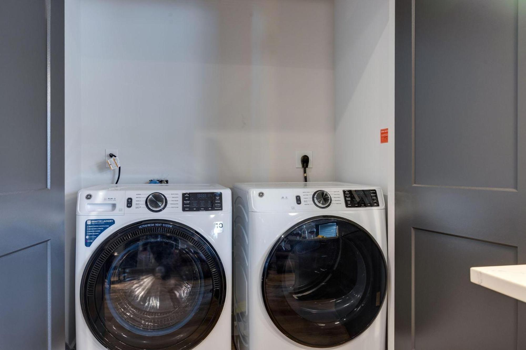 Holiday home Colossus-odyssey-2 Min Walk Vanderbilt *