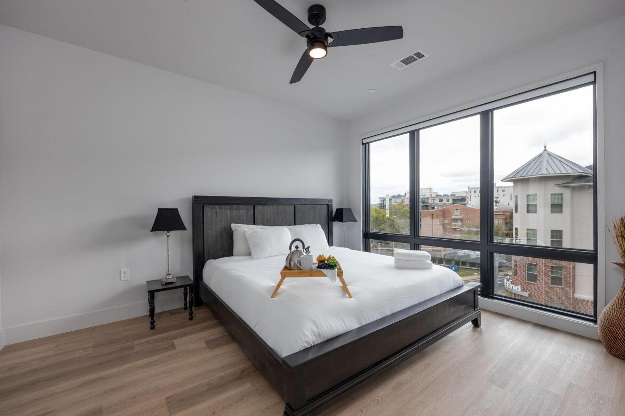 Holiday home Colossus-odyssey-2 Min Walk Vanderbilt Nashville