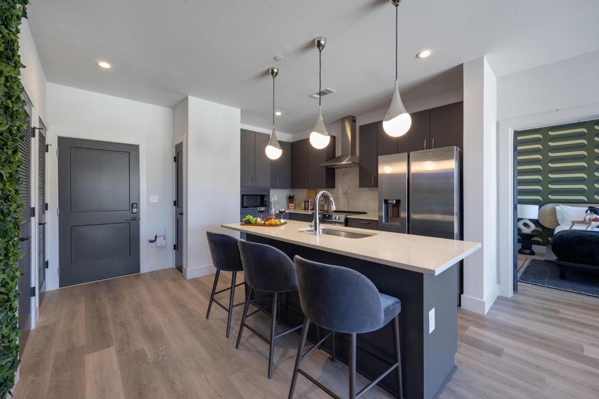 Holiday home Penthouse Blues-odyssey-pool & Gym-mins 2 Broadway Nashville