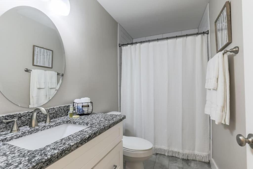 New Amazing 4br Suite* Hot Tub *2 Mi To Music Nashville