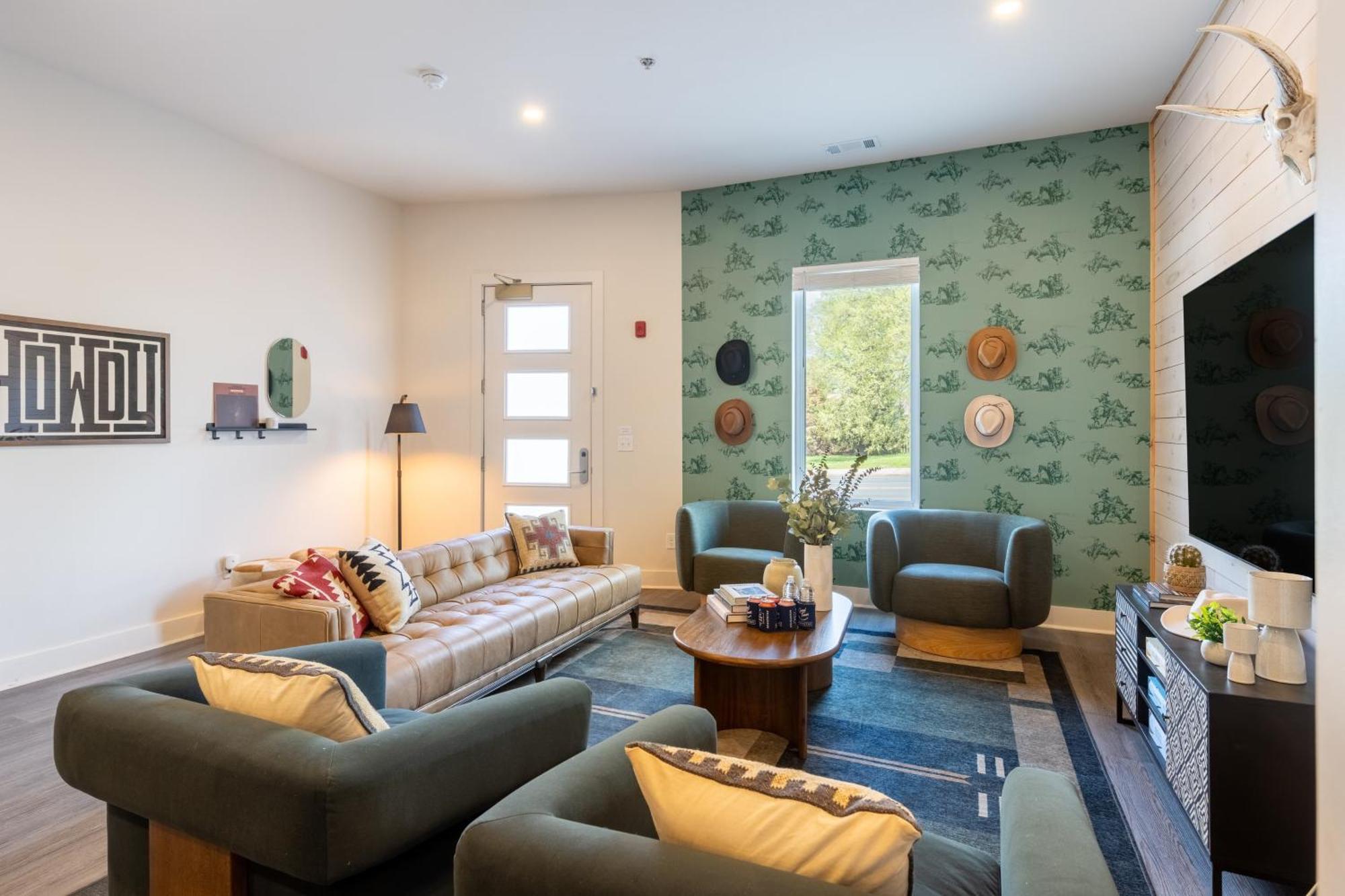Outrider 1018 By Avantstay Private Balcony Minutes To Broadway Downtown Nashville