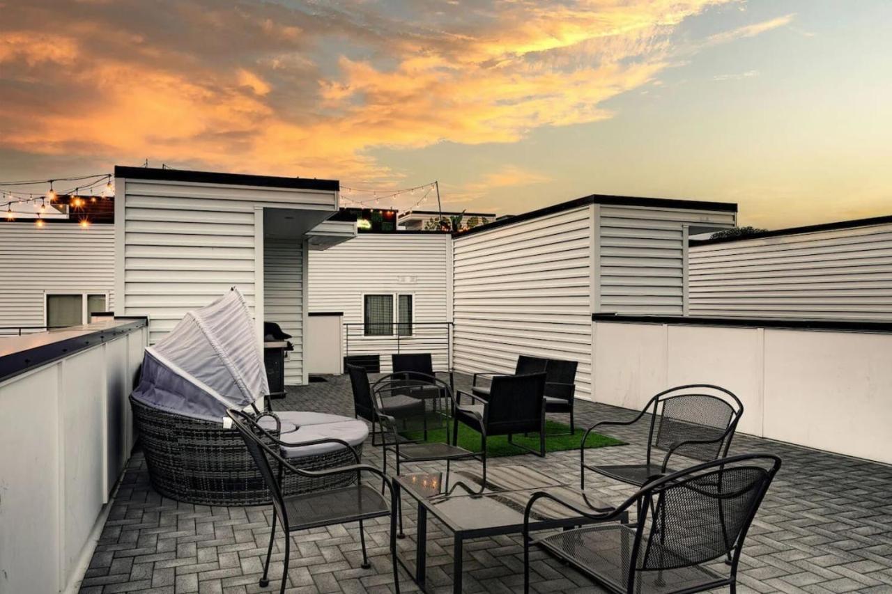 Holiday home With Rooftop Deck & Garage, 2 Miles To Downtown Broadway