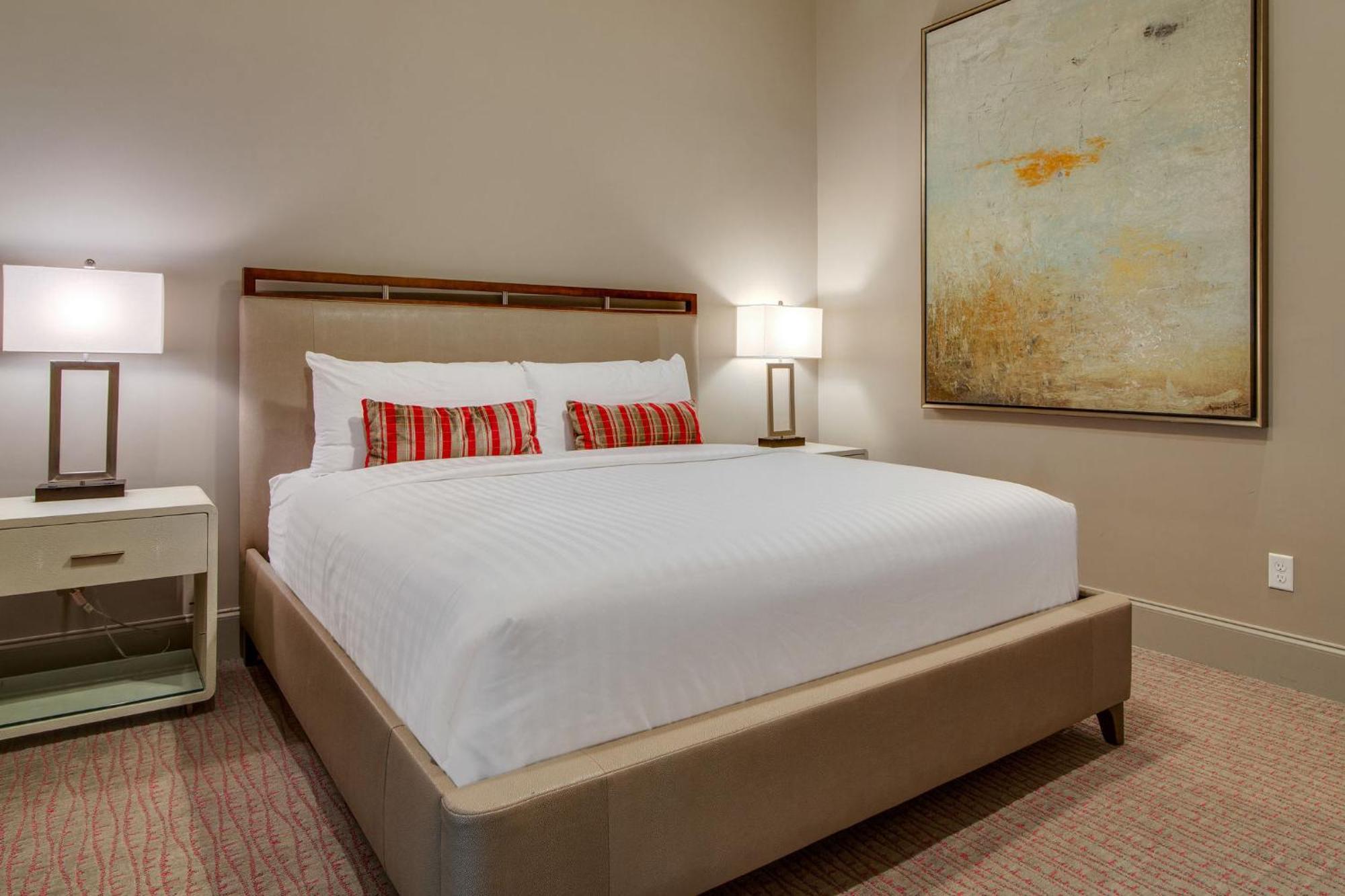Riverfront Lofts Aparthotel *