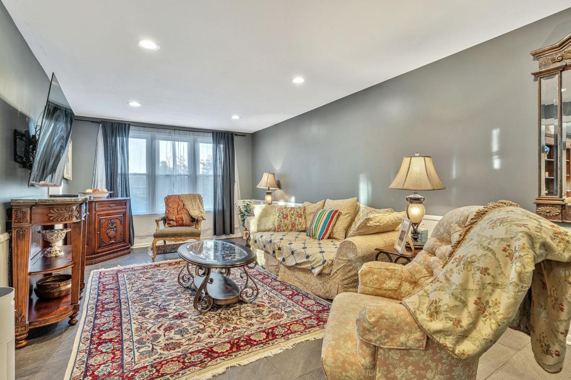 E Nash Sf 5mi From Broadway Chef's Kitchen Holiday home Nashville