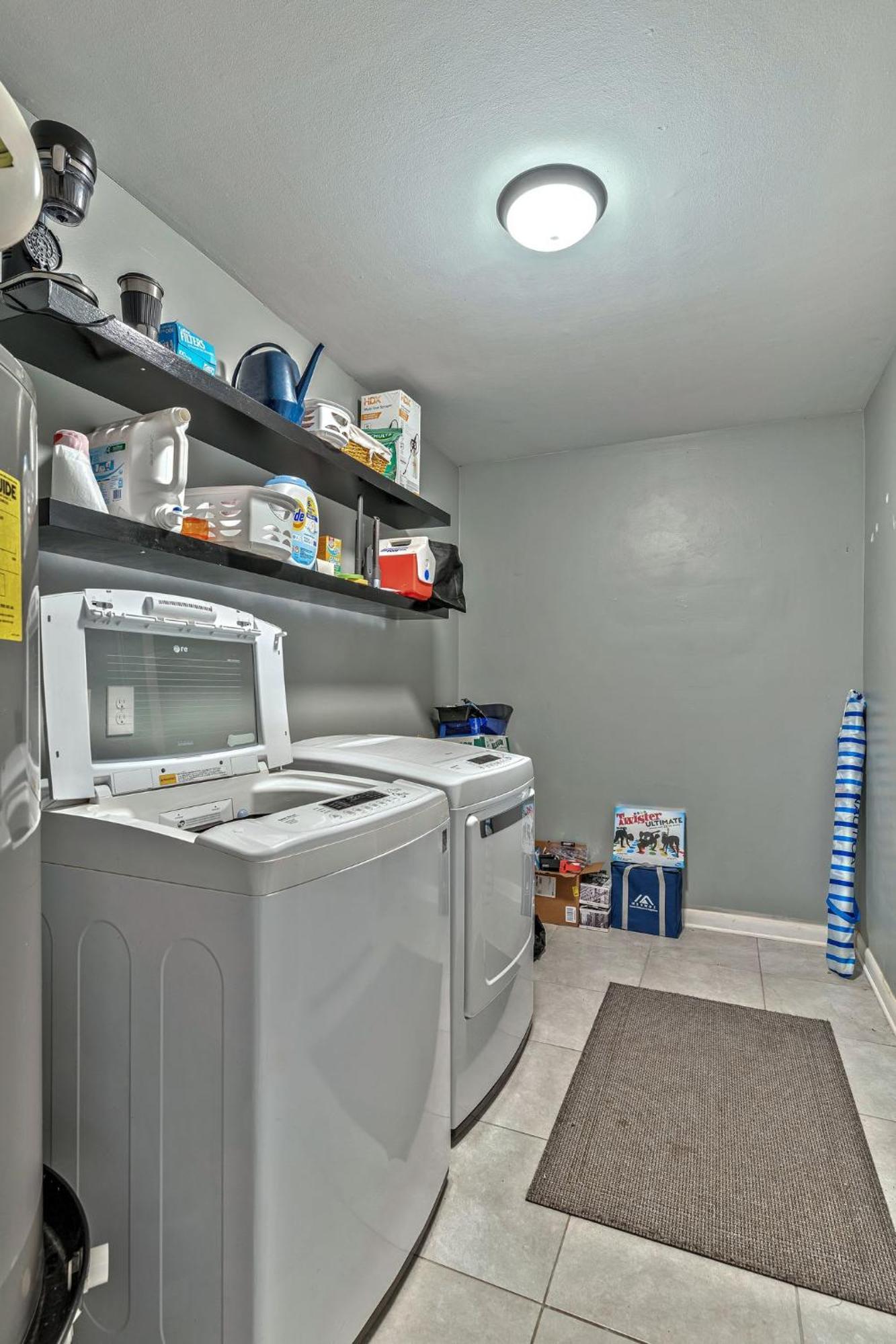 E Nash Sf 5mi From Broadway Chef's Kitchen *