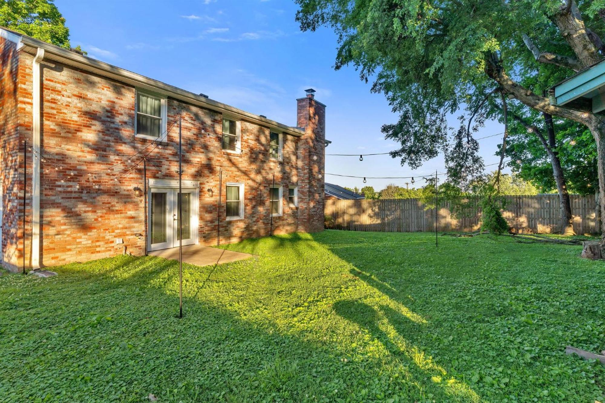 E Nash Sf 5mi From Broadway Chef's Kitchen Nashville