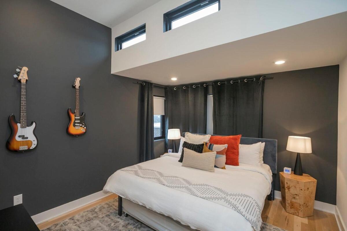 Stylish New Gulch Rooftop Deck W Views *