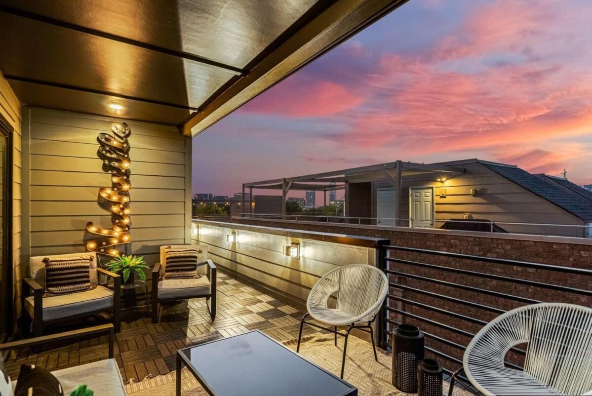 Stylish New Gulch Rooftop Deck W Views Nashville