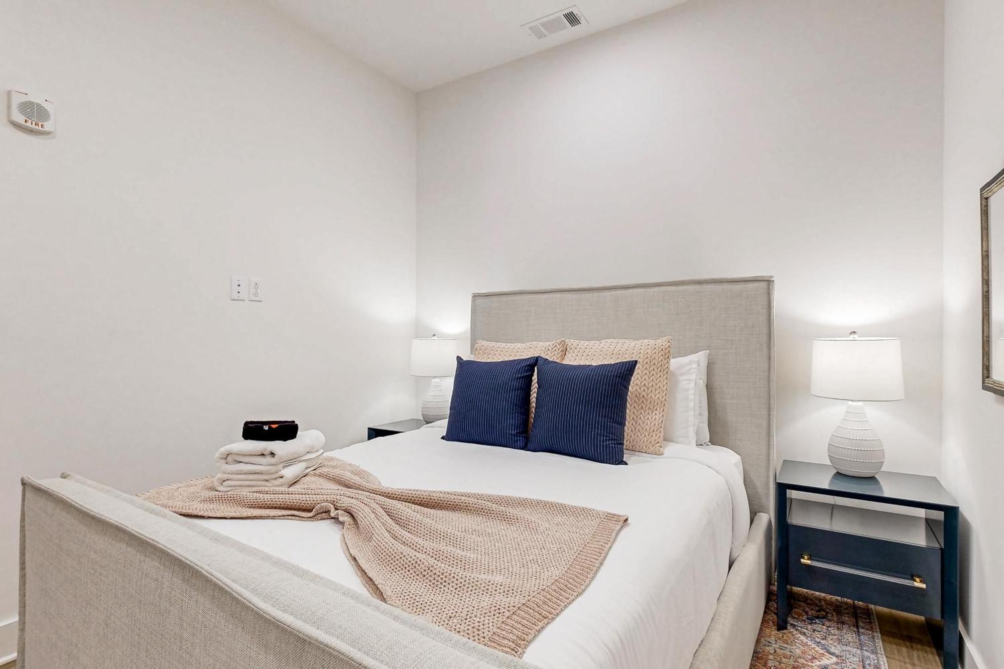 Jolene On Main 205 Nashville