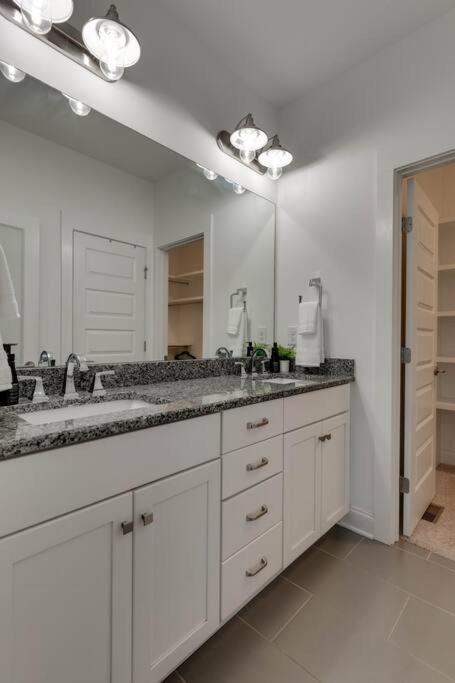 Broadway Bound 3br Perfect Weekend Getaway * Nashville