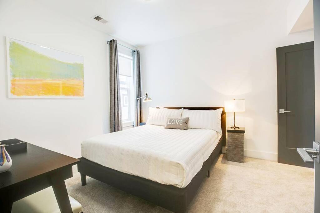 Rooftop, Walk To Restaurants, Printers Alley, Downtown * Nashville