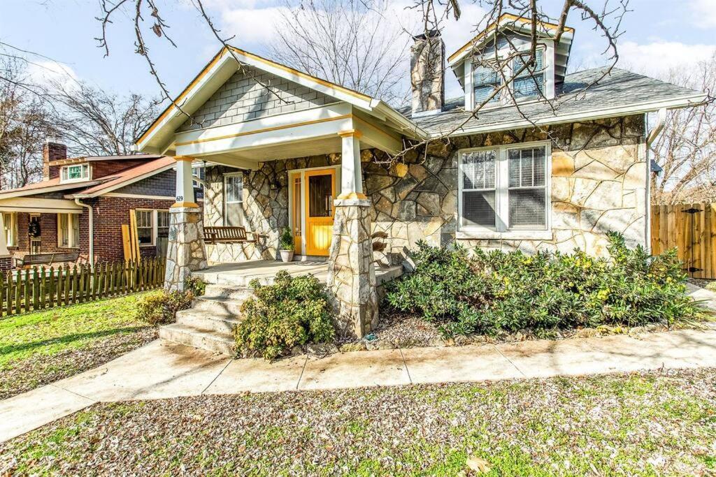 Deacon's House From The Tv Series, Nashville! Walk To Downtown! *