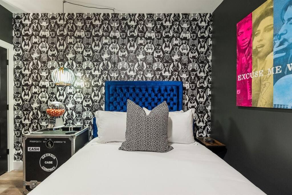 Downtown Midtown Vanderbilt, Honky Tonk Party Pad 1, Parking Gym Pool *