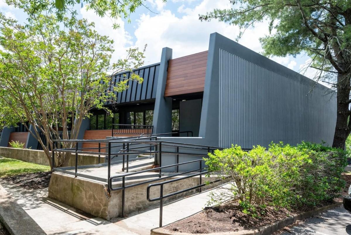 New W 2 Queen Beds 7 Mins To Broadway Apartment Nashville