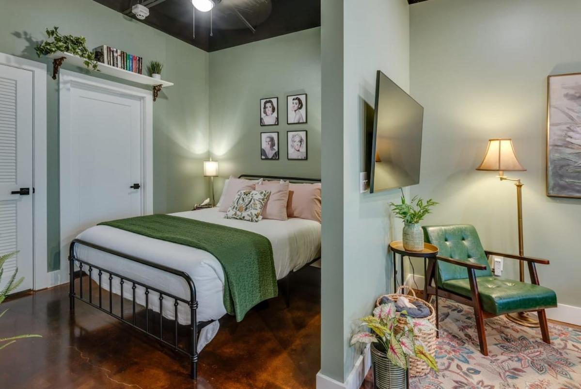 New W 2 Queen Beds 7 Mins To Broadway Nashville