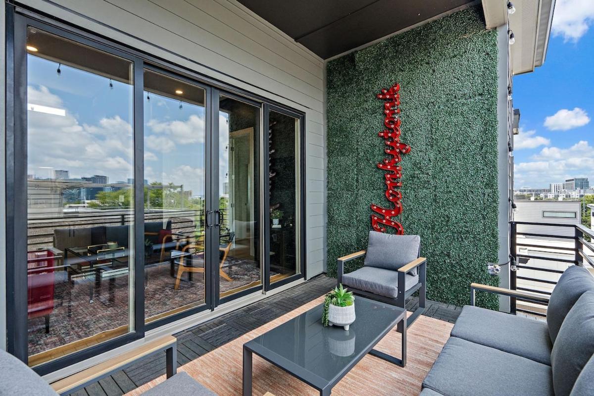 Unwind In Opulence 4br 4ba Near Broadway Nashville