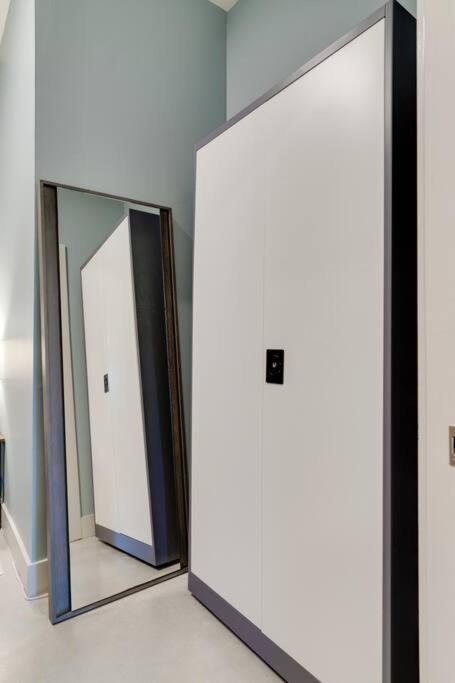 New Design-2 Miles To Broadway Apartment *