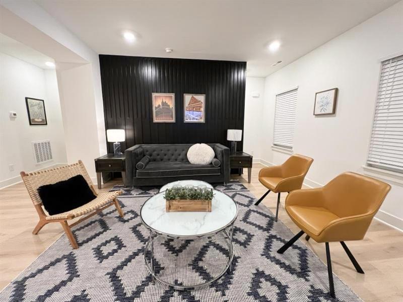 Closetobroadwayairportoprymillsgameroom12 Holiday home *