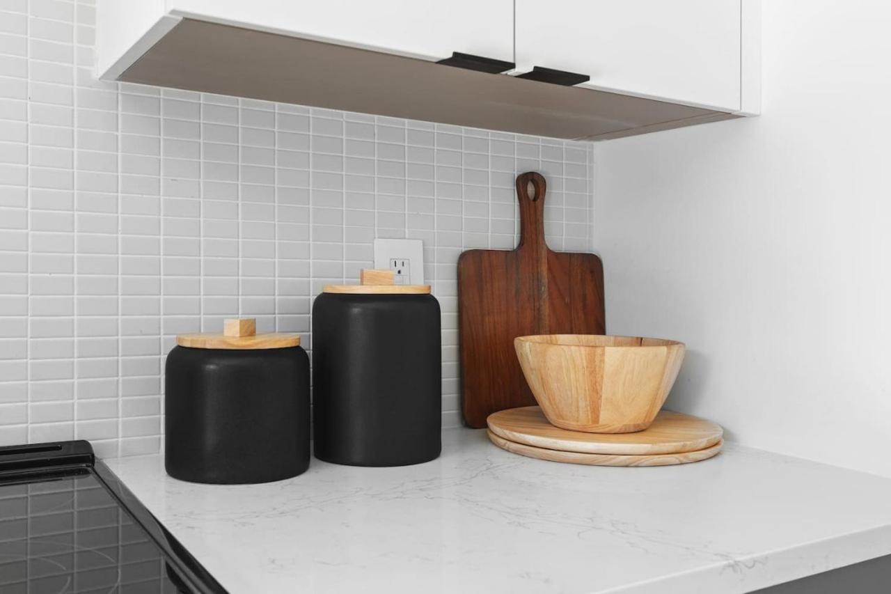 Luxury Penthouse With 2 Floors Pool Patio Gym Walk To Broadway Apartment Nashville