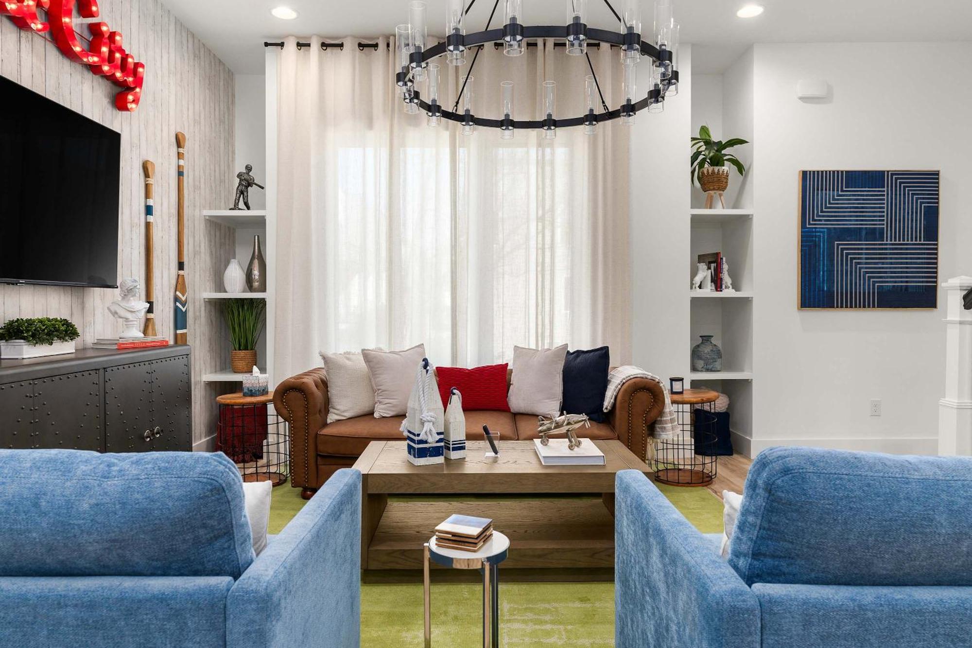 The Americana Abode Rooftop Hot Tub Game Holiday home Nashville