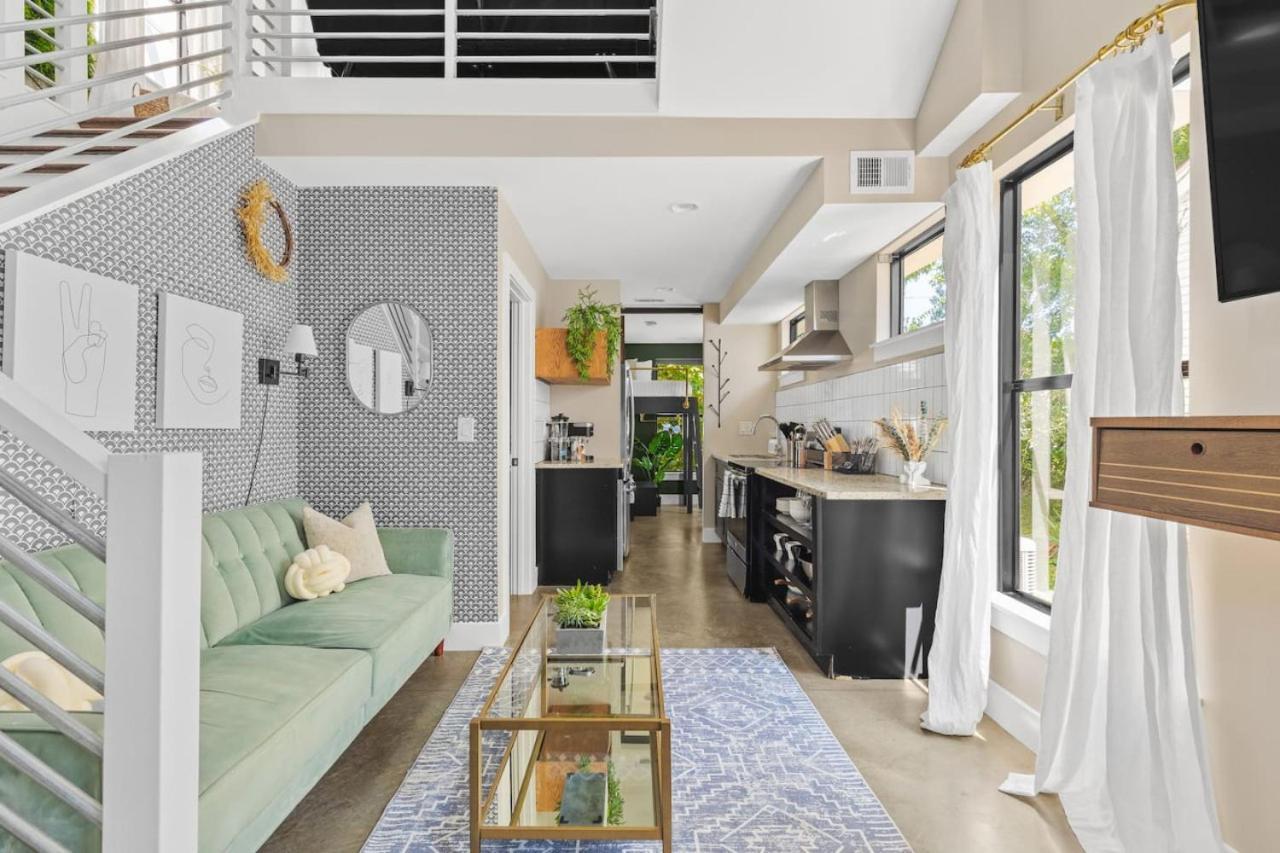 Holiday home Modern With Rooftop Deck Walk To Coffee Restaurants Brewery Nashville