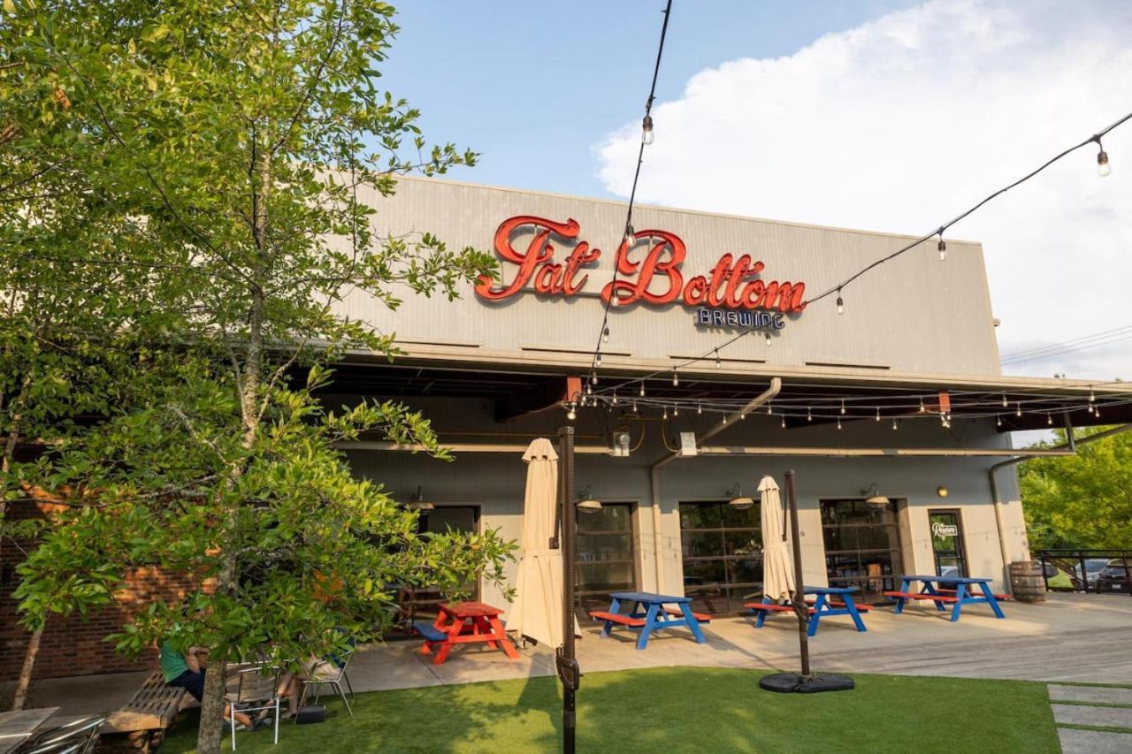 Modern With Rooftop Deck Walk To Coffee Restaurants Brewery * Nashville