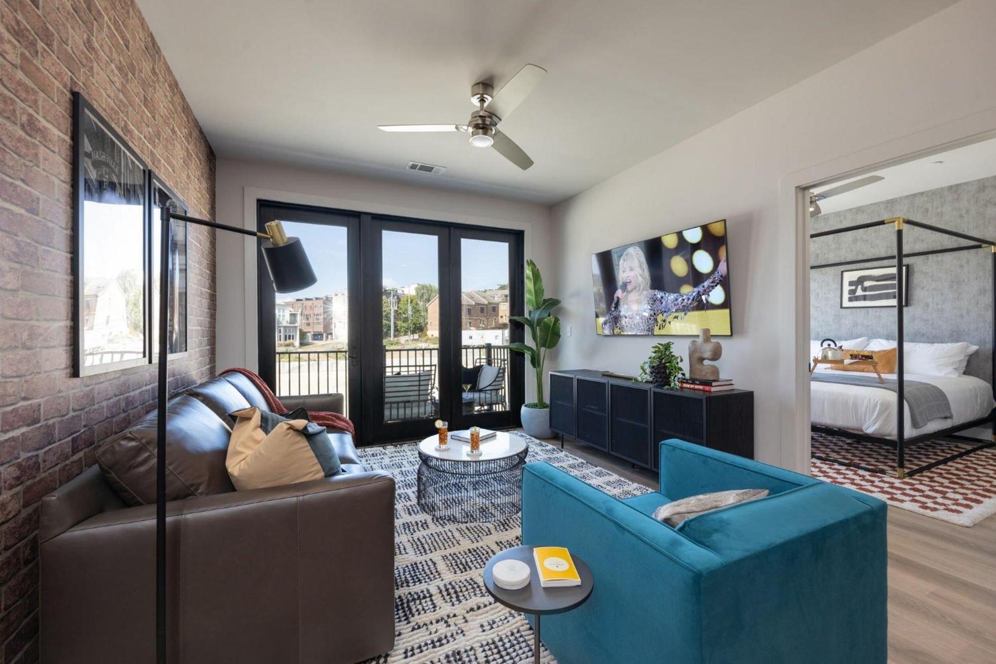 Halcyon - Odyssey - Heart Of Midtown