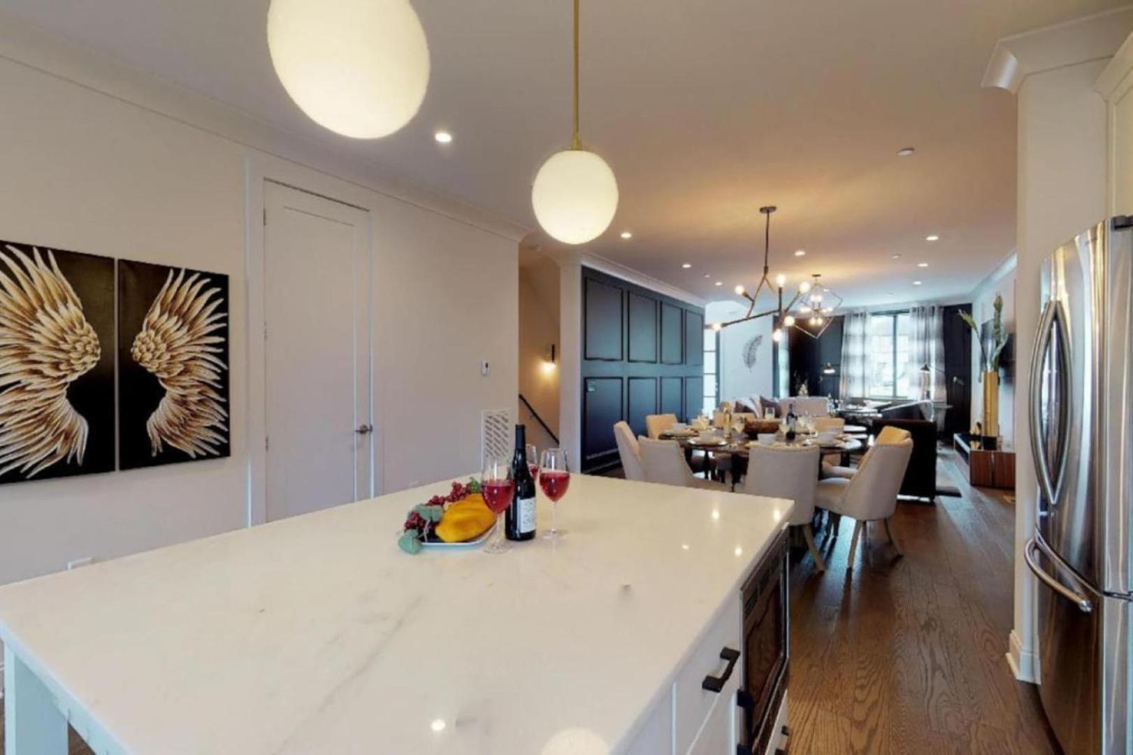 Luxury In Music Row The Gulch Is Minutes Away Holiday home Nashville