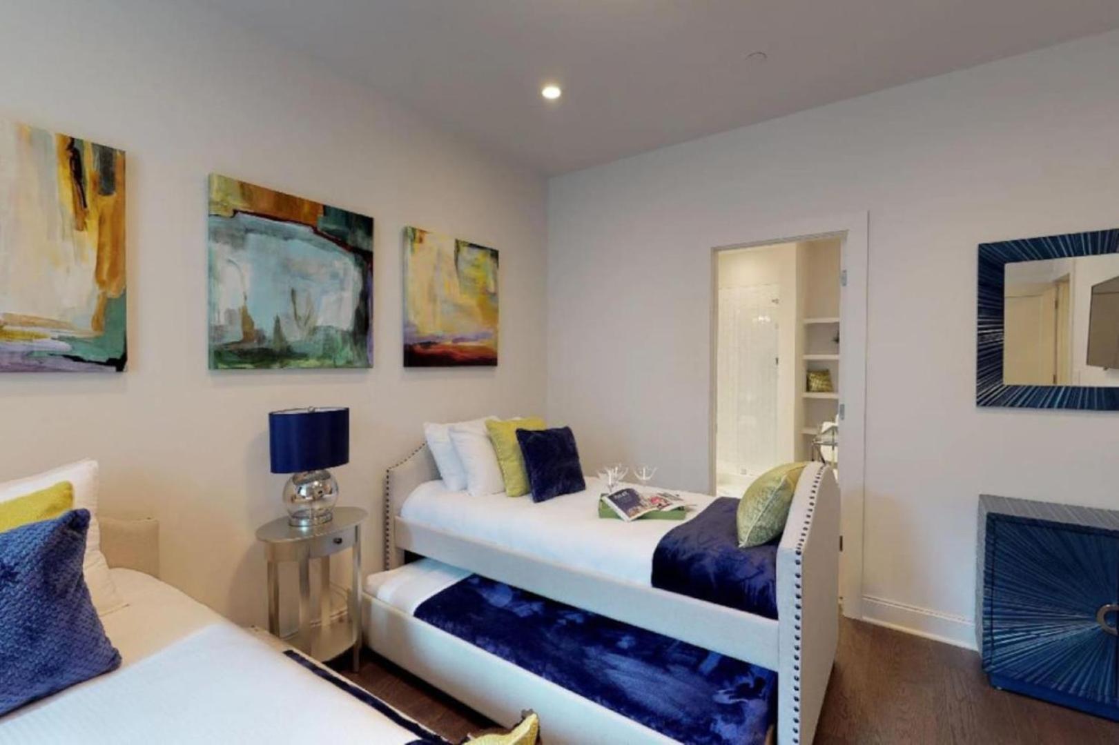 Luxury In Music Row The Gulch Is Minutes Away *