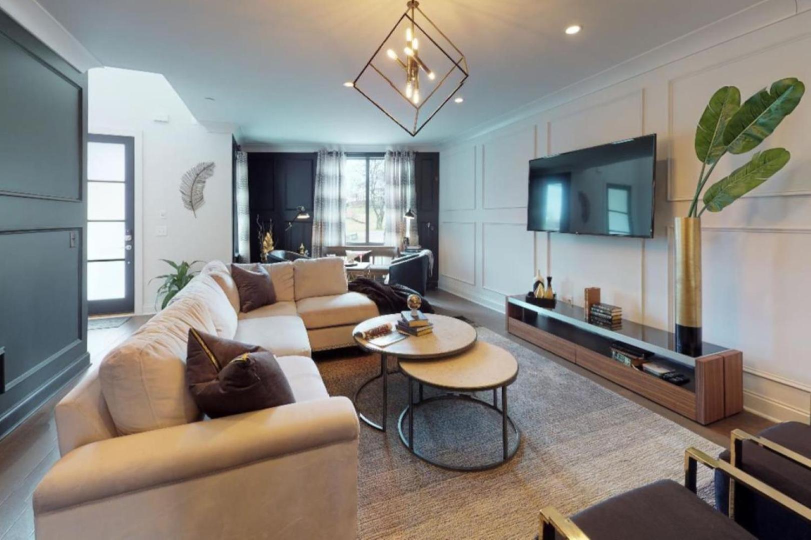 Luxury In Music Row The Gulch Is Minutes Away Nashville