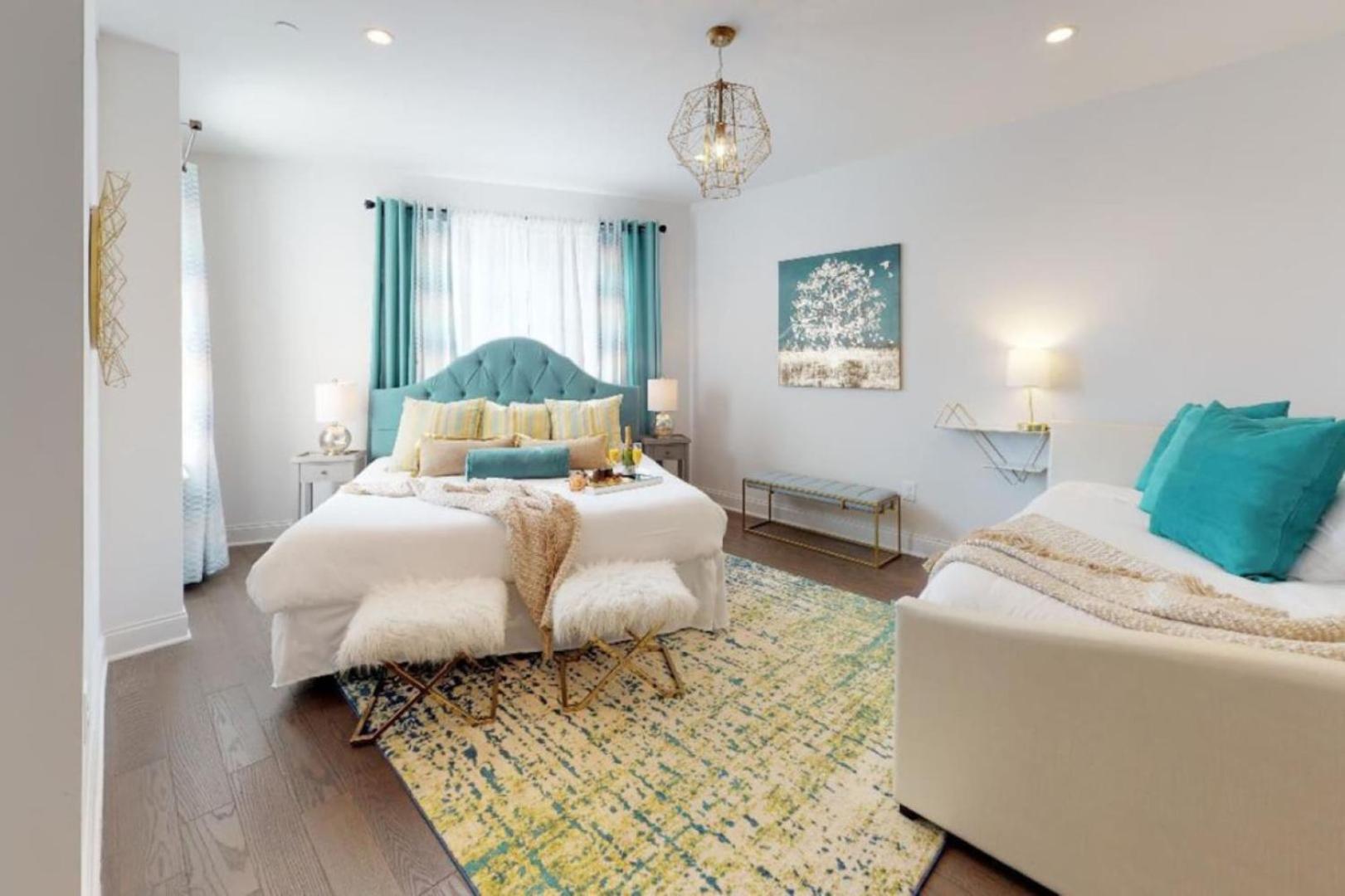 Luxury In Music Row The Gulch Is Minutes Away