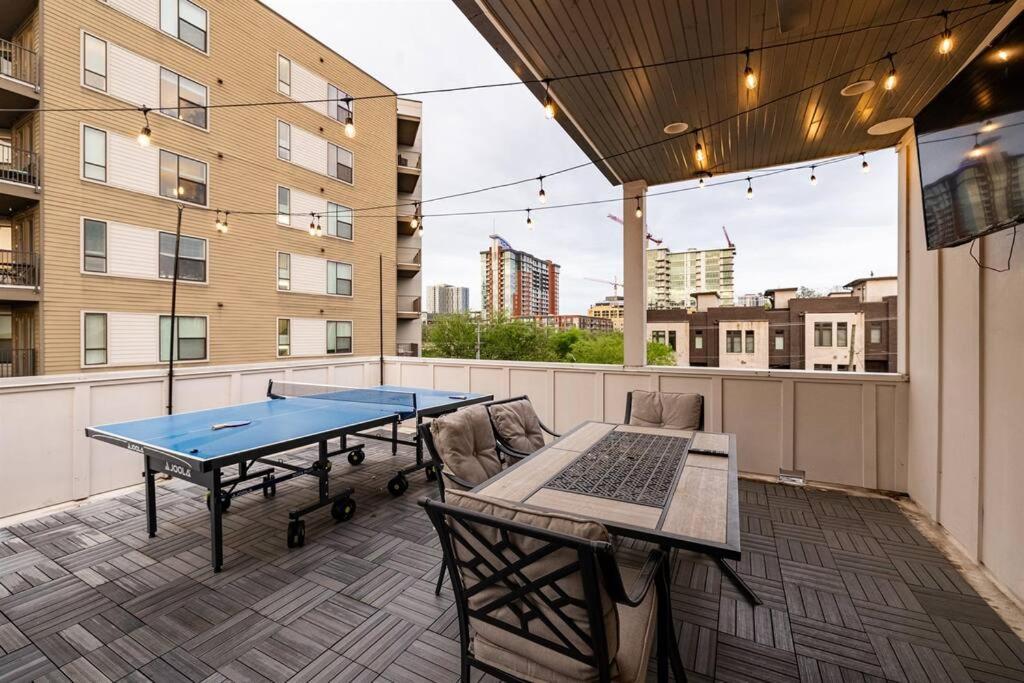 Luxury House - Heated Pool - In The Gulch - Walk Anywhere * Nashville
