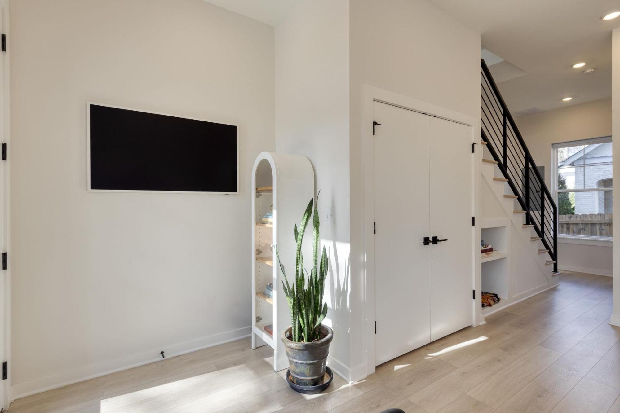 The Stage By Avantstay Chic 4bdr W Covered Balcony Modern Newly Built Holiday home