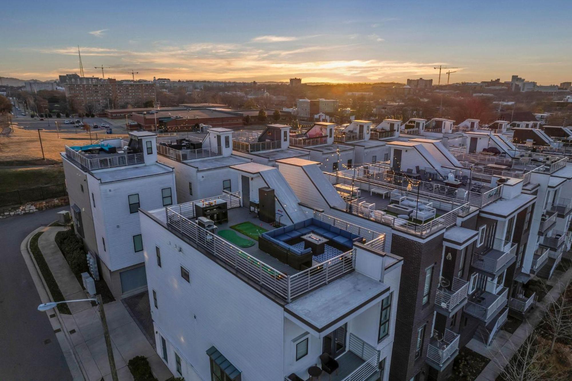 Holiday home Nashview- Heart Of Gulch - 360º Views Of Downtown!