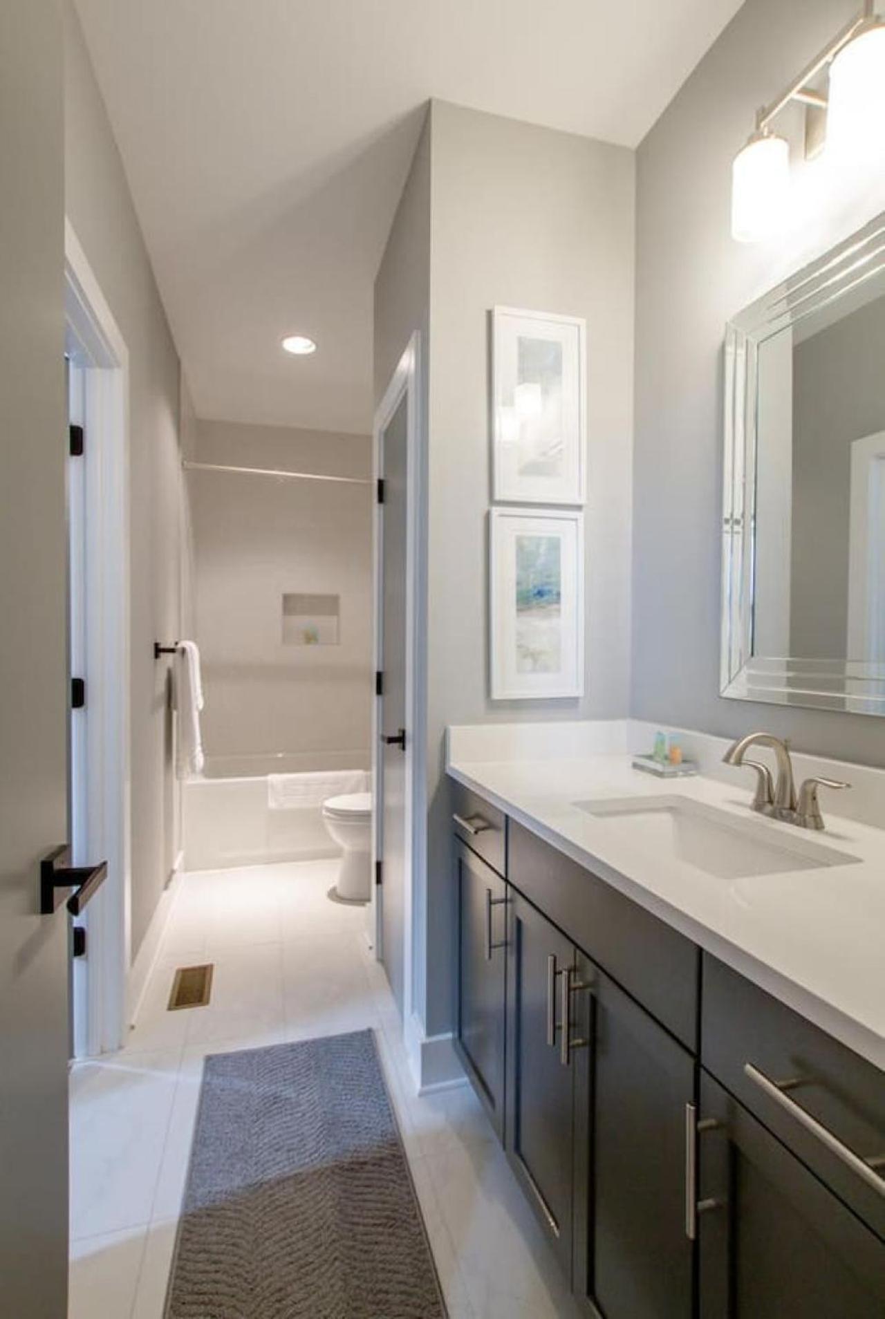 Gulch Mega Super Rooftop Premier Location *