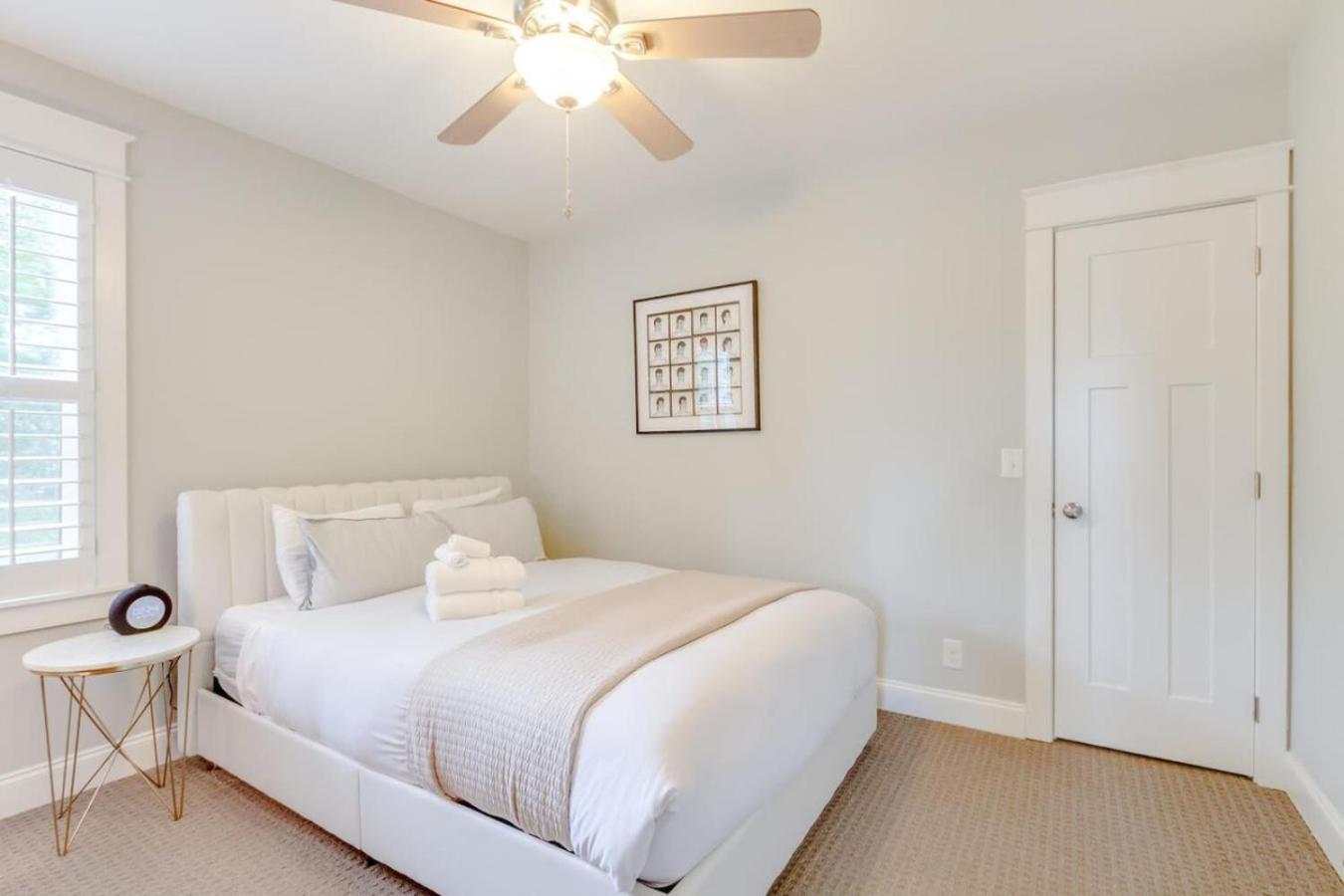 East Paradise 4 Bedroom Large Backyard Holiday home Nashville