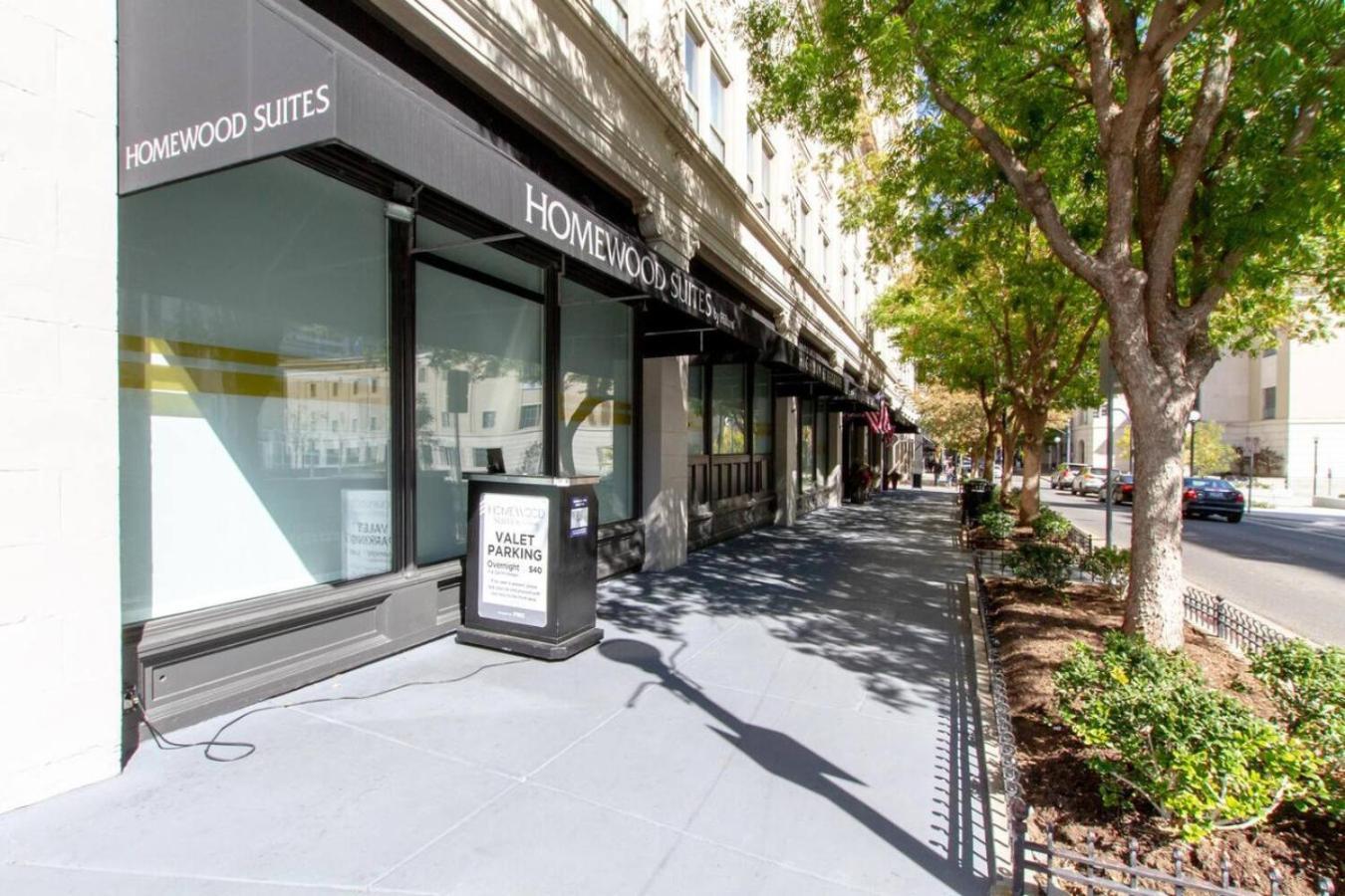 The Downtown Delight Holiday home