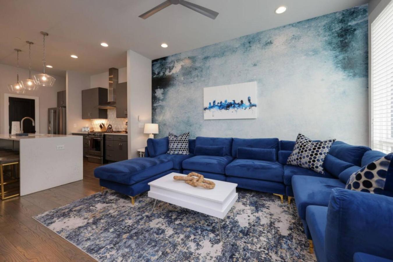 Holiday home Sapphire Loft 4 Bedroom 4.5 Bath Rooftop Patio