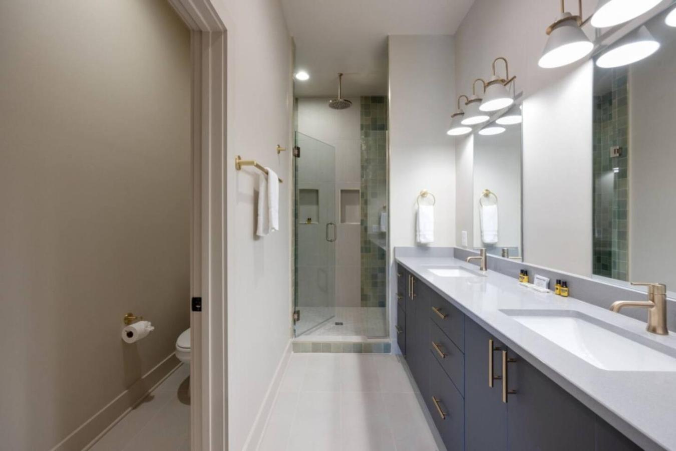 Tennessee Whiskey Townhome 4bd 4.5bth