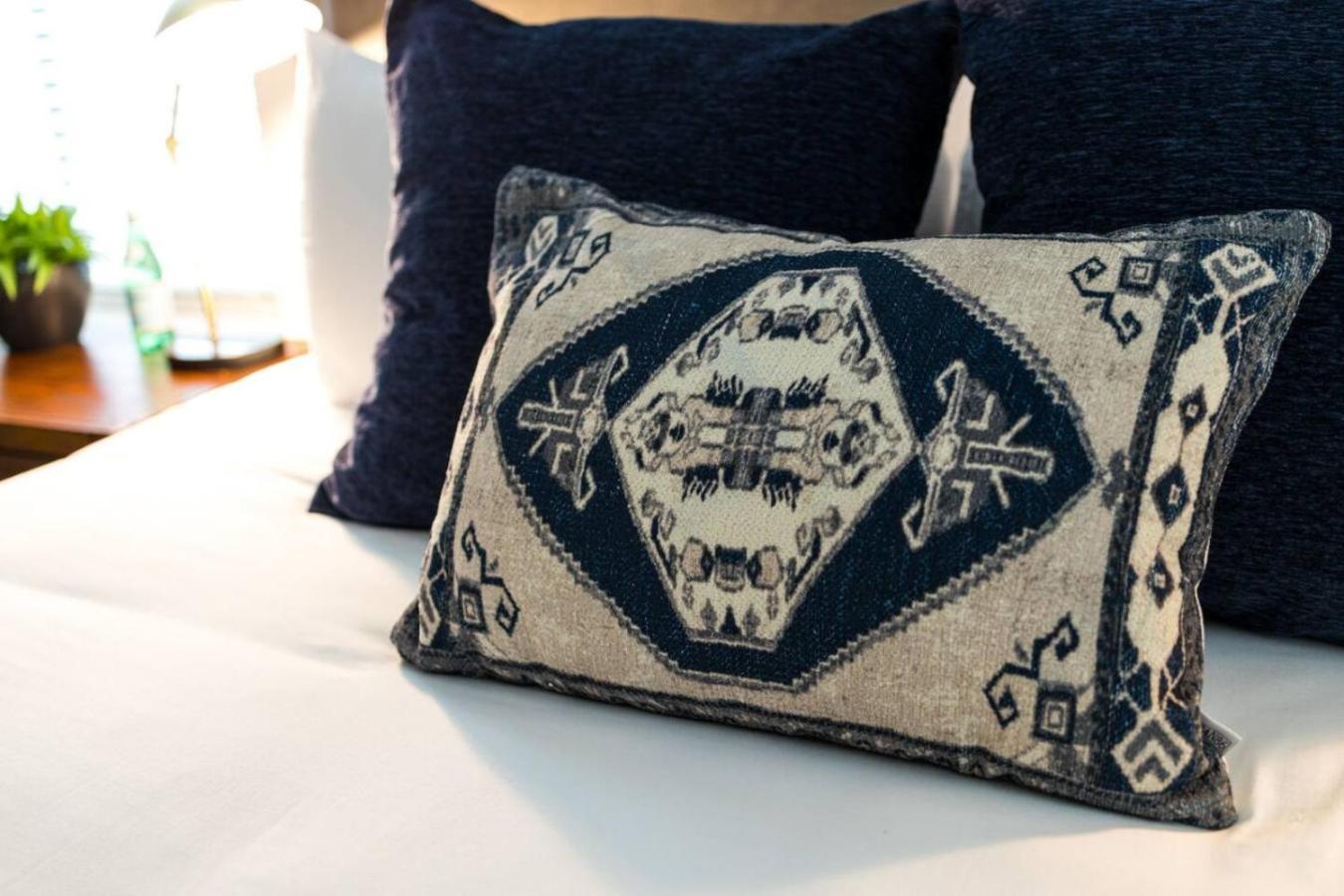 Premier Townhome East Minutes Downtown Nashville